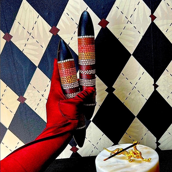 Handcrafted Aboriginal Clapping Sticks – Authentic & Beautifully Made - Picture 11 of 12